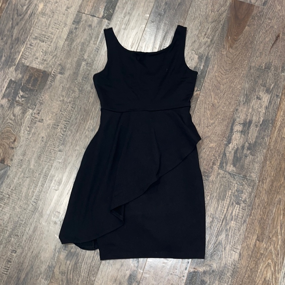 SUSANA MONACO Black Dress